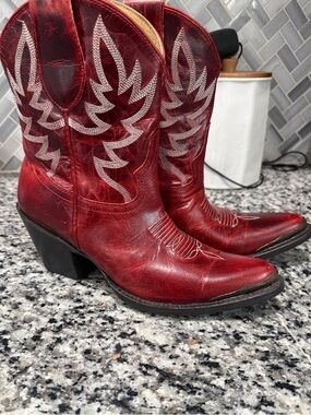 Idyllwind Red Western Leather Booties